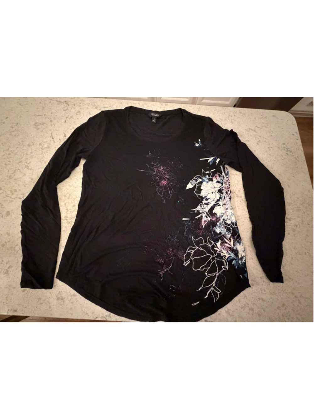 NEW Simply Vera Wang Black Floral Long Sleeve Graphic Knit Top Shirt S